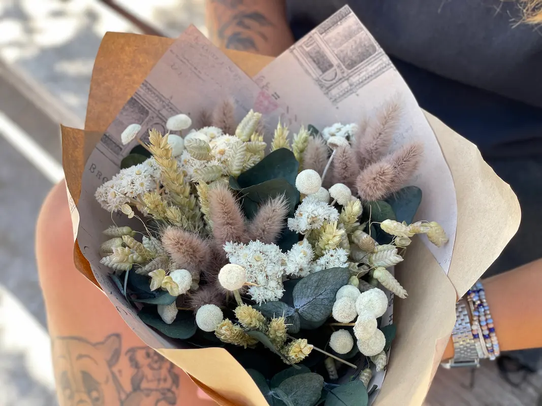 decorar con flores secas